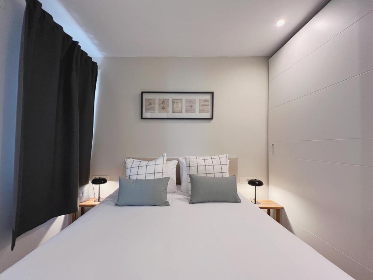 Stay U-Nique Apartments Sants II Barcelona Zewnętrze zdjęcie