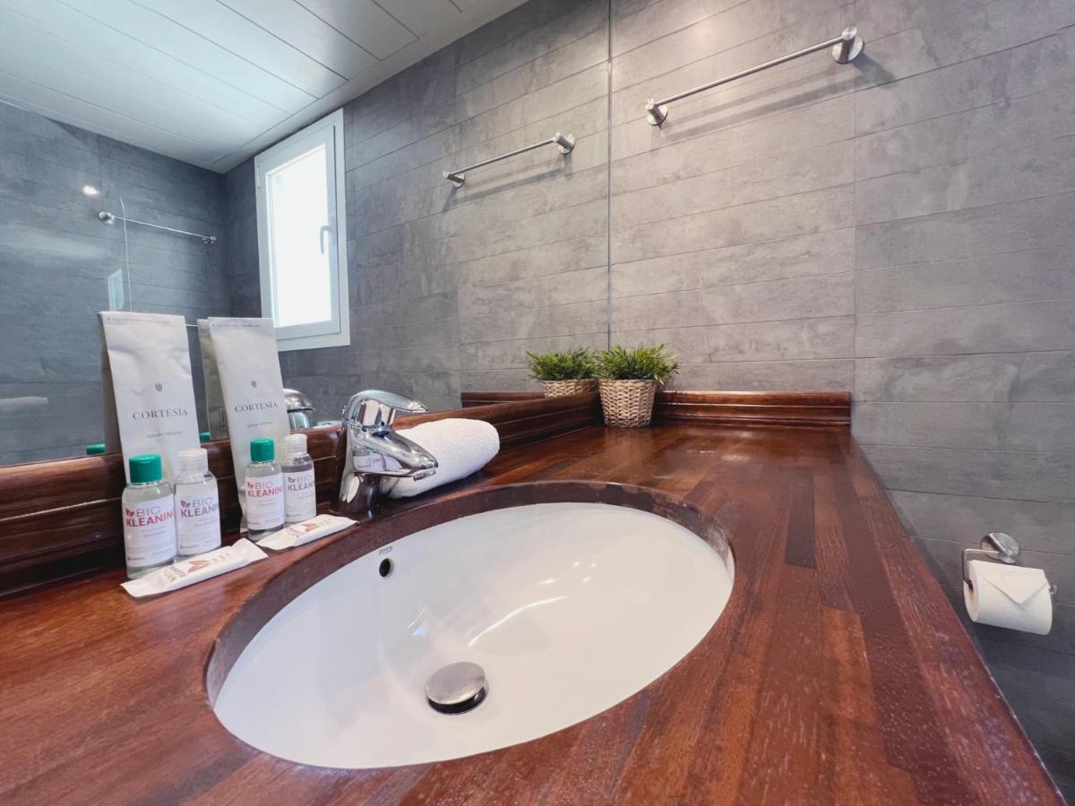 Stay U-Nique Apartments Sants II Barcelona Zewnętrze zdjęcie