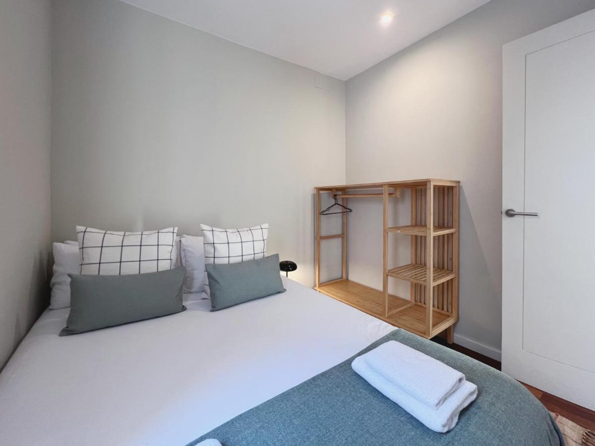 Stay U-Nique Apartments Sants II Barcelona Zewnętrze zdjęcie